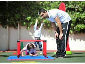 Otizmli çocuklara spor eğitimi