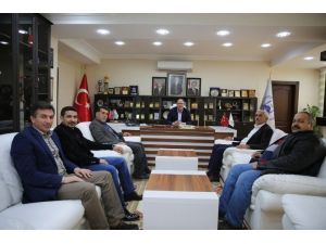 Erzurumlular Derneğinden Adapazarı Belediyesine Ziyaret