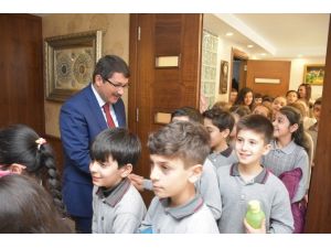 Gazili Öğrenciler Şehzadeler Belediyesini Tanıdı