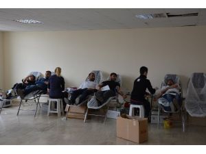 Korkuteli MYO’dan 118 Ünite Kan Bağışı