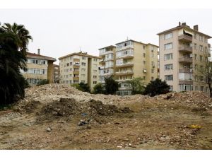 Maltepe’de Yıkımlara “Asbest” Şartı Getirildi