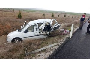 Kütahya’da Trafik Kazası: 3 Yaralı