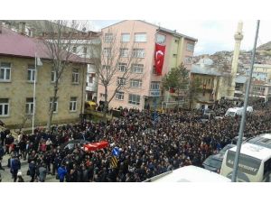 Bayburtlu Şehit Astsubay Üst Çavuş Türkoğlu, Doğum Gününde, Son Yolculuğuna Uğurlandı