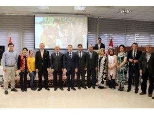 Tacik Öğrenciler, Fsm Vakıf Üniversitesinde Nevruz’u Kutladı