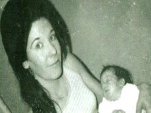 Üç Çocuğunu Bırakıp Giden Kadın, 42 Yıl Sonra Bulundu
