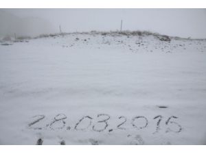 Erciyes’e Mart Ayında Kar Sürprizi