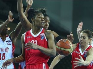 Yakın Doğu Üniversitesi Kadın Basketbol Takımı, BOTAŞ Deplasmanına Çıkıyor