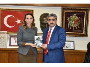 Azeri Vekil, Başkan Alıcık’tan Park İstedi