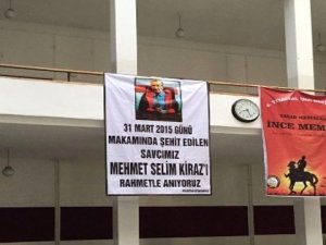 Ankara Üniversitesi'nde Şehit Savcı Kiraz'ı Anan Gruba Saldırı