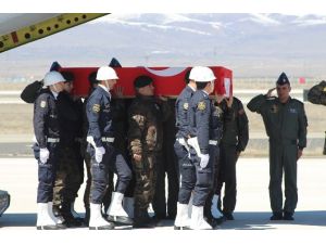 Şehit Polis Memurunun Cenazesi Memleketi Erzurum’da