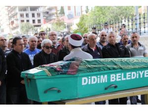 Ünlü Sanatçı Edip Akbayram’ın Acı Günü