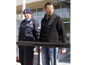 Ruhsatsız Silahla Yakalanan Genç Gözaltına Alındı