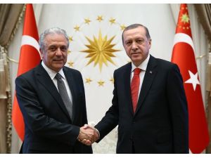 Cumhurbaşkanı Erdoğan, Al Madani ve Avramopulos’u kabul etti