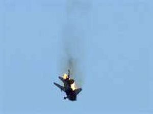 Suriyeli Muhalifler Savaş Uçağı Düşürdü