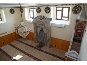 Bozatlıpaşa Camisi aslına uygun olarak onarıldı