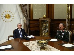 Cumhurbaşkanı Erdoğan, Genelkurmay Başkanı Orgeneral Akar’ı Kabul Etti