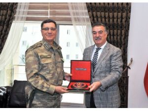 Korgeneral İbrahim Yaşar, Vali Al’ı Ziyaret Etti