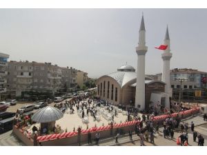 Hacı Ramazan Büküşoğlu Camii İbadete Açıldı