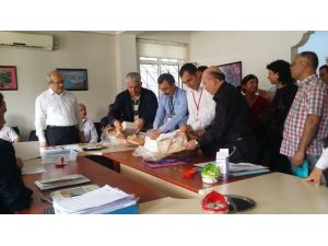 Sağlık Personeli Hac Sınavı Adana’da Yapıldı