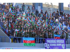 Azerbaycan Premier Lig'de Karabağ liderlini sürdürdü