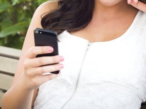 Yargıtay, Israrlı SMS'i Cinsel Taciz Saymadı
