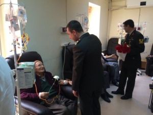 Jandarmadan Kanser Hastalarına Karanfil