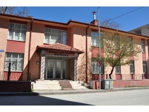 Bozüyük’te Bilecik Şeyh Edebali Üniversitesi Misafirhanesi Kütüphane Olacak