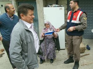 Jandarma Köy Köy Gezerek Halkı Hırsızlık Konusunda Uyarıyor