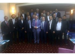 AK Parti’nin Belde Başkanları Ve Belde Belediye Başkanları İstişare Toplantısı’ndan Buluştu
