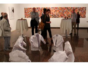 Çağdaş Sanatlar Merkezi, sanatseverleri iki yeni sergiyle buluşturuyor