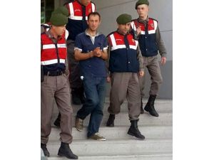 Çilek Tarlasında Yakalanan HDP İlçe Başkanı Tutuklandı