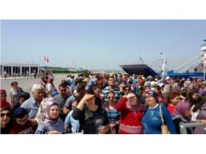 CHP Kadınları Geziye Götürdü, İzmir Büyükşehir Destekledi
