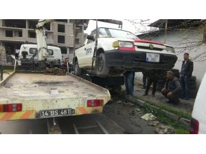 Sanayi Sitesindeki Hurda Araçlar Kaldırıldı