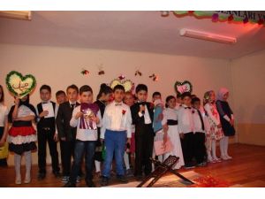Atatürk İlkokulundan Kutlu Doğum Programı