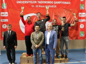 Üniversiteler Tekvando Şampiyonası Tamamlandı