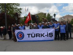 Türk İş 1 Mayıs’ta İktidarı Uyaracak