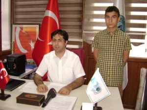 Türk Ocaklarında Başkanlık Koltuğu Çocuklara Teslim Edildi