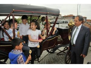 Akşehir Belediyesi’nden Çocuklara 23 Nisan Sürprizleri