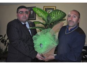 KKDGC Başkanı Daşdelen’den Ödül Alan İHA Muhabiri Çapanoğlu’na Tebrik Ziyareti