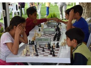 İncirliova’da Satranç Turnuvası Düzenlendi