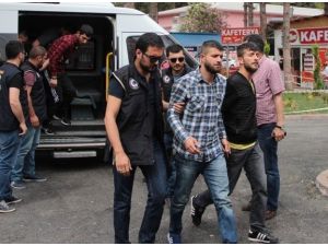 Yol Kesip Haraç Alan PKK’lılar Yakalandı