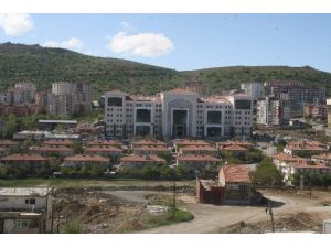 Yozgat Valilik Binası Önü Kentsel Dönüşümle Modern Bir Görünüme Kavuşacak
