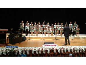 Bilsem’in Çocuk Korosu Konser Verdi