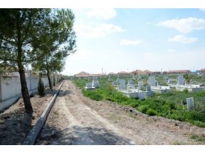Yenikent Mezarlığı Belediye Tarafından Komple Yenilendi