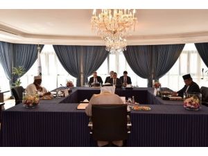 11. Cumhurbaşkanı Gül, İit Akil Adamlar Konseyi’ne Katıldı