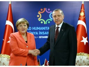 Cumhurbaşkanı Erdoğan Merkel Ve Rutte’yi Kabul Etti