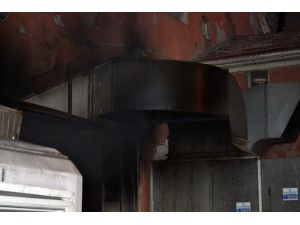Güngören’de Ekmek Fabrikasında Yangın