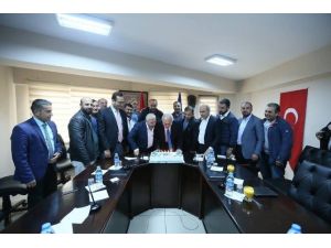 Başkan Saraçoğlu, Kütahyaspor’un 50. Yıl Pastasını Ramazan Yıldırım’la Birlikte Kesti
