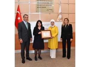 Emine Erdoğan: “Kadınların İktisadi Hayata Katılması Kalkınmayı Hızlandırır”