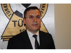 Çavuşoğlu: "Pro Lisansı Olmayan Herkes Bu Seminere Katılmak Zorunda"